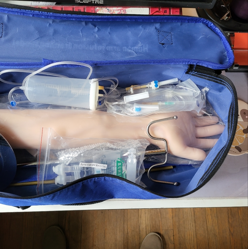 Phlebotomy/IV arm & supplies for training